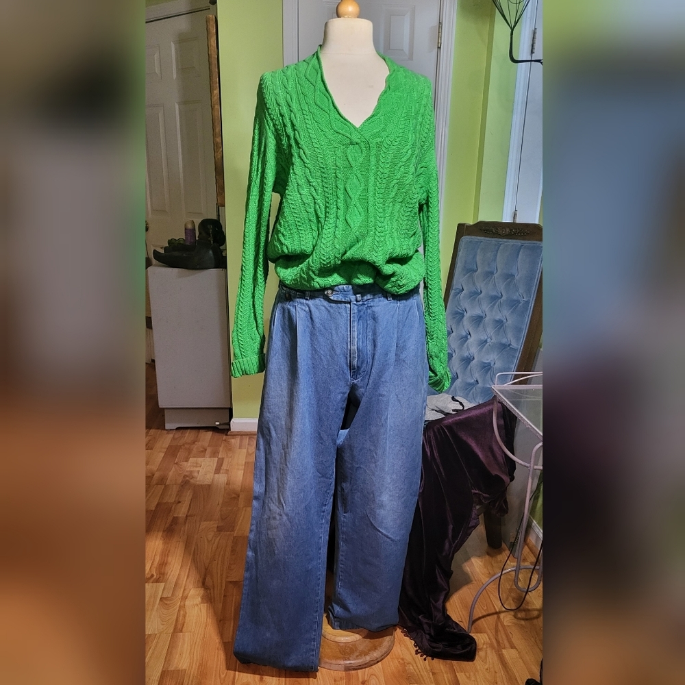 Timeless and Chic Made in Italy Faconnable 90's Jeans